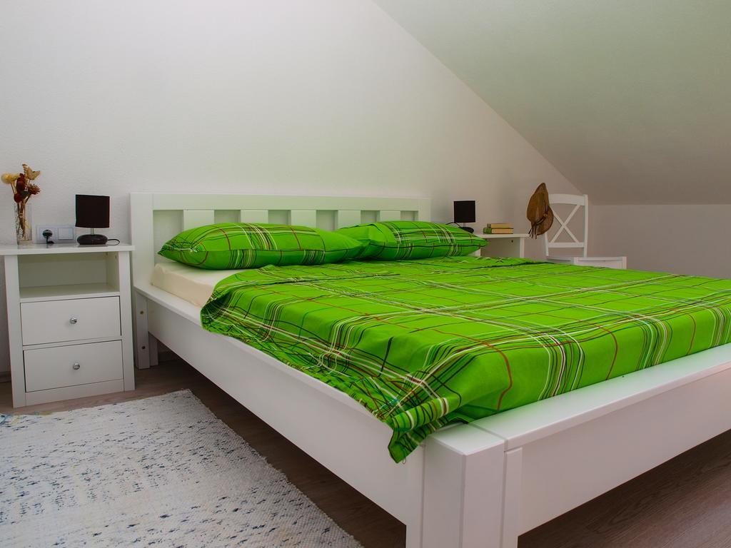Apartments House Durdica Bol Kamer foto